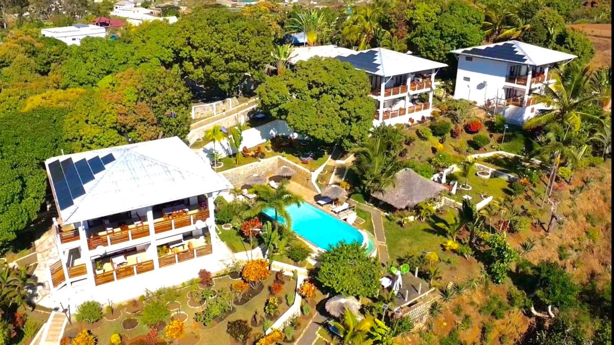 Hotel Mahita Tsara Djamandjary Buitenkant foto